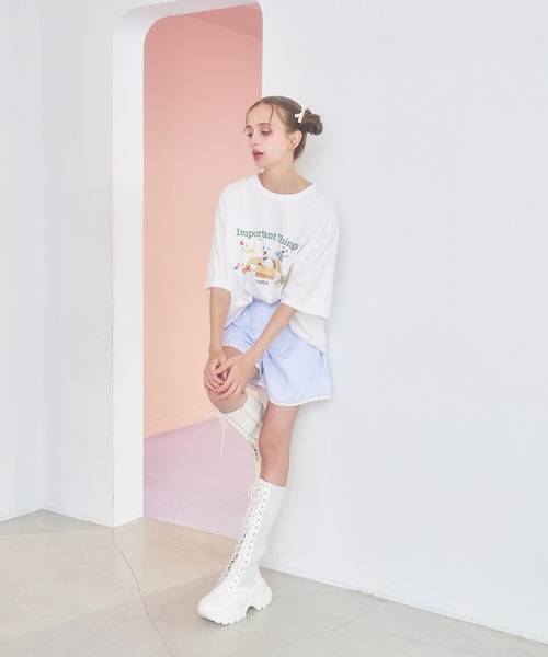 Poika(ポイカ)の「ストライプレース刺繍ショートパンツ(その他パンツ・レディース・ブルー/サックスブルー・SMALL/MEDIUM)」の13枚目の写真