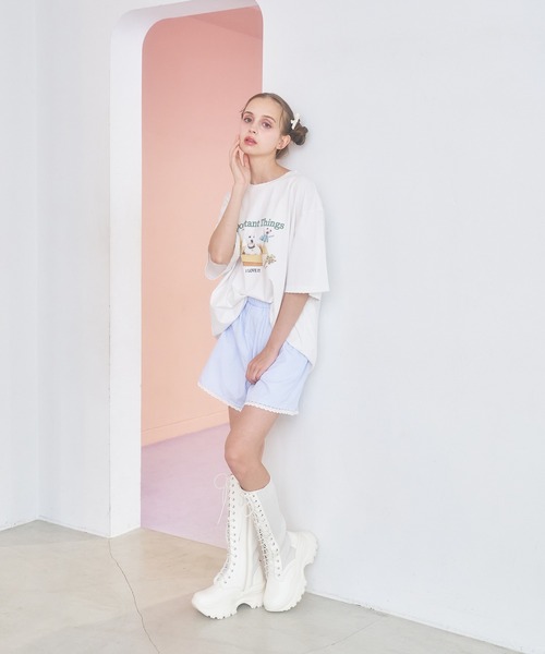 Poika(ポイカ)の「ストライプレース刺繍ショートパンツ(その他パンツ・レディース・ブルー/サックスブルー・SMALL/MEDIUM)」の14枚目の写真