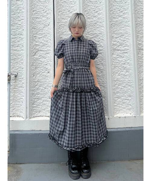 jouetie（ジュエティ）の「ヘムフリルチェックロングシャツワンピース（ワンピース・レディース・レッド/グレー/ブラック・MEDIUM）」の14枚目の写真