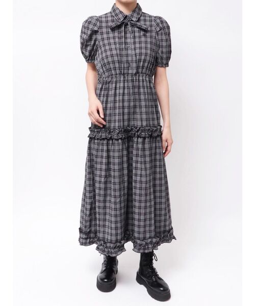 jouetie（ジュエティ）の「ヘムフリルチェックロングシャツワンピース（ワンピース・レディース・レッド/グレー/ブラック・MEDIUM）」の10枚目の写真