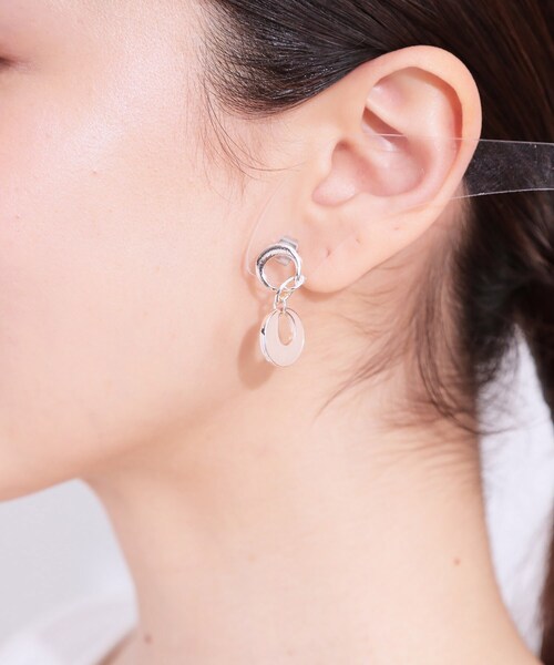 SHOO・LA・RUE（シューラルー）の「カラーエポピアス（ピアス（両耳用）・レディース・シルバー/ゴールド/ピンクゴールド・00）」の7枚目の写真