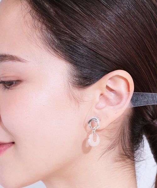 SHOO・LA・RUE（シューラルー）の「カラーエポピアス（ピアス（両耳用）・レディース・シルバー/ゴールド/ピンクゴールド・00）」の8枚目の写真