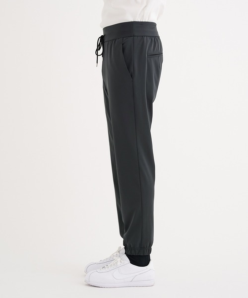 THE TOKYO（ザトウキョウ）の「【THE TOKYO/ザトウキョウ】Light Matte Stretch Jersey Jogger Pants（その他パンツ・メンズ・ブラック/ダークグリーン・44/46/48）」の9枚目の写真