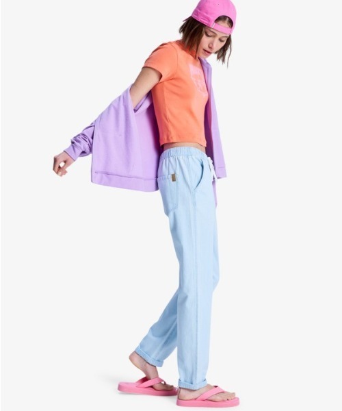 ROXY(ロキシー)の「SLOW SWELL REGULAR/ロキシーウエストゴムライトデニム(デニムパンツ・レディース・ブルー・MEDIUM/X-SMALL/SMALL)」の15枚目の写真