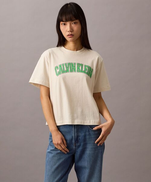 Calvin Klein(カルバン・クライン)の「ロゴプリント クルーネックTシャツ(Tシャツ/カットソー・レディース・ライトピンク/オフホワイト・S/XS/XXS)」の18枚目の写真