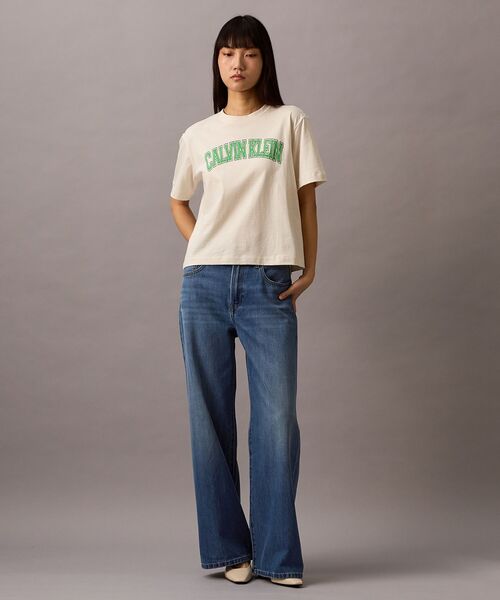Calvin Klein(カルバン・クライン)の「ロゴプリント クルーネックTシャツ(Tシャツ/カットソー・レディース・ライトピンク/オフホワイト・S/XS/XXS)」の17枚目の写真