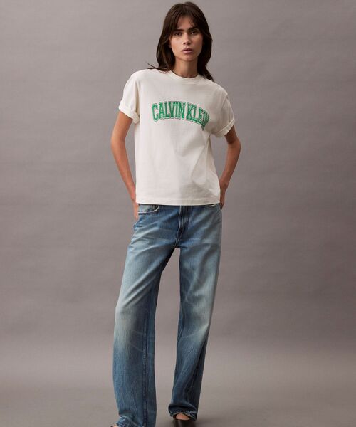 Calvin Klein(カルバン・クライン)の「ロゴプリント クルーネックTシャツ(Tシャツ/カットソー・レディース・ライトピンク/オフホワイト・S/XS/XXS)」の15枚目の写真