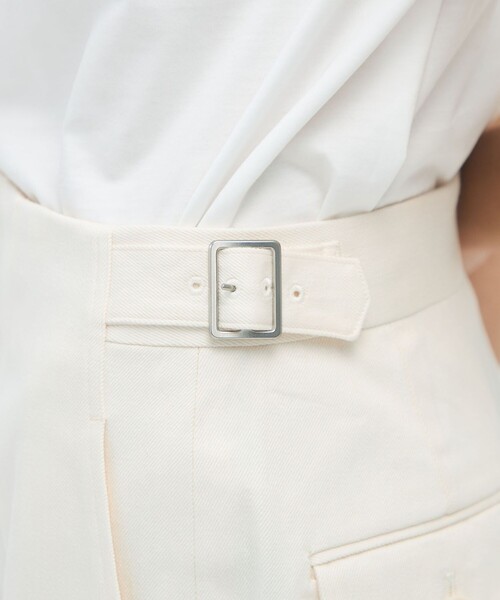 caban(キャバン)の「コットンシルクストレッチ デニムフレアパンツ(その他パンツ・レディース・ホワイト・XS/S)」の8枚目の写真
