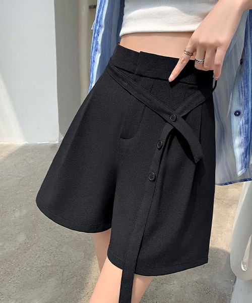 aimoha(アイモハ)の「ボタンリボンベルト付き タックショートパンツ(その他パンツ・レディース・ブラック/ライトベージュ/ダークグレー・LARGE/MEDIUM/SMALL)」の12枚目の写真