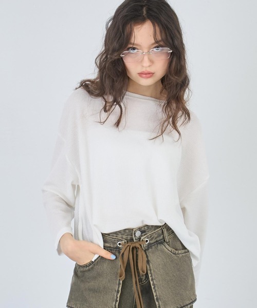 ANAP(アナップ)の「クルーネック ワッフル ロングスリーブ Tシャツ 長袖(Tシャツ/カットソー・レディース・レッド/ブラック/ホワイト・FREE)」の5枚目の写真