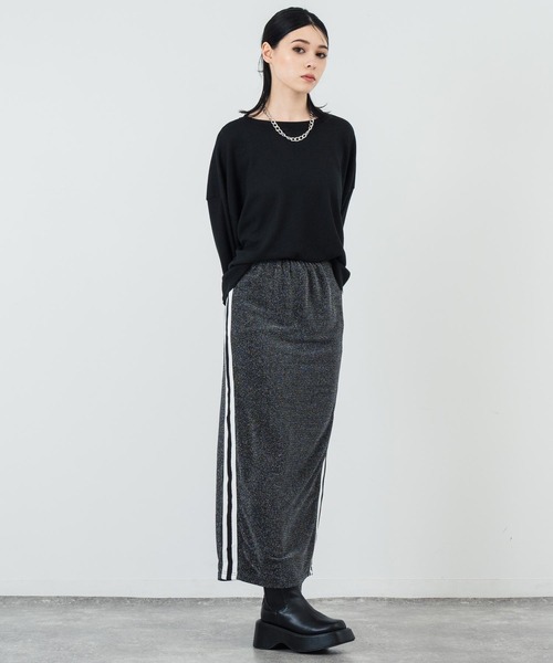 ANAP(アナップ)の「クルーネック ワッフル ロングスリーブ Tシャツ 長袖(Tシャツ/カットソー・レディース・レッド/ブラック/ホワイト・FREE)」の16枚目の写真