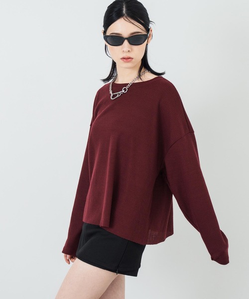 ANAP(アナップ)の「クルーネック ワッフル ロングスリーブ Tシャツ 長袖(Tシャツ/カットソー・レディース・レッド/ブラック/ホワイト・FREE)」の19枚目の写真