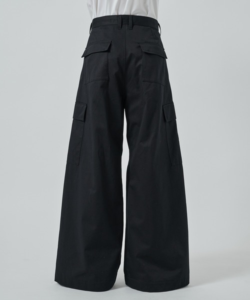 SHAREEF(シャリーフ)の「BAGGY CARGO PANTS(その他パンツ・メンズ・ブラック/ライトグレー・2/1)」の7枚目の写真