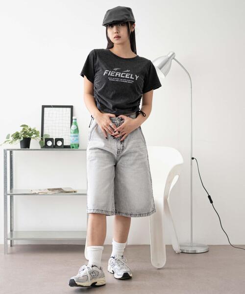WEGO(ウィゴー)の「WEGO/ロゴスタッズハーフパンツ(デニムパンツ・レディース・グレー/コバルトブルー・SMALL/MEDIUM)」の4枚目の写真