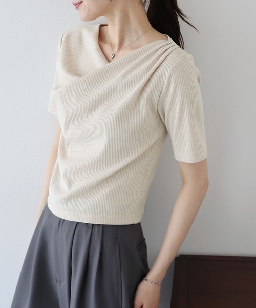 BLUEEAST（ブルーイースト）の「ドレープネックリブTシャツ（Tシャツ/カットソー・レディース・ブラック/ベージュ/ピンク/ブルー/ボルドー/ブラウン・MEDIUM）」の9枚目の写真