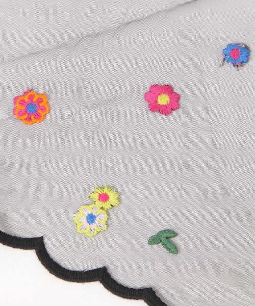 niko and...(ニコアンド)の「オリジナルチュールバブーシュカ(その他ヘアアクセサリー・レディース・オフホワイト/ブラック・0)」の7枚目の写真