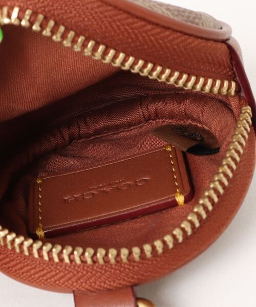COACH X PEANUTS】チャーター スリム クロスボディ
