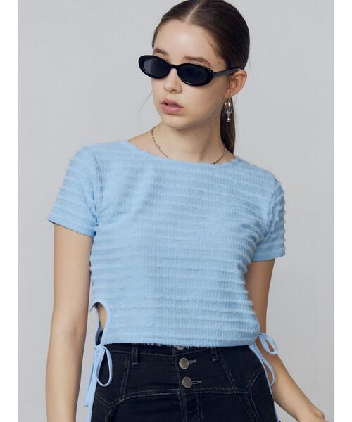 EMODA（エモダ）の「サイドハートオープントップス（Tシャツ/カットソー・レディース・ブルー/ホワイト/ブラック・FREE）」の4枚目の写真