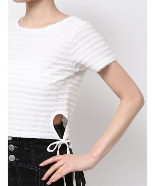 EMODA（エモダ）の「サイドハートオープントップス（Tシャツ/カットソー・レディース・ブルー/ホワイト/ブラック・FREE）」の15枚目の写真