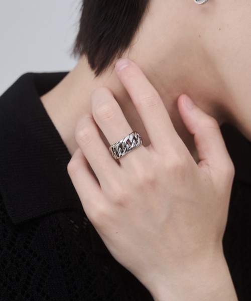 WYZ surgical stainless(ダブリューワイジィーサージカルステンレス)の「【 金属アレルギー対応 】チェーンデザイン リング サージカルステンレス(リング・メンズ・シルバー・20号/18号/16号)」の1枚目の写真