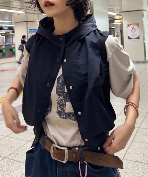 WudgeBoy(ワッジボーイ)の「numbering T-shirt(Tシャツ/カットソー・メンズ・アイボリー/ネイビー/イエロー・LARGE/MEDIUM)」の10枚目の写真