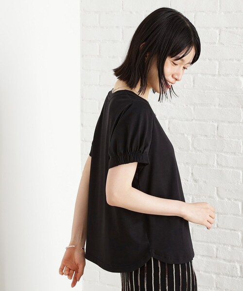 THE SHOP TK （ザ ショップ ティーケー ）の「袖タックTシャツ【接触冷感/毛玉になりにくい/UV】（Tシャツ/カットソー・レディース・ダークブラウン/ブラック/アイボリー・13/12）」の8枚目の写真