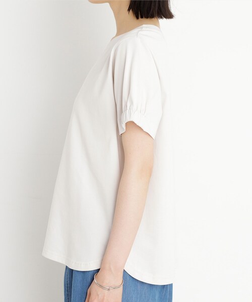 THE SHOP TK （ザ ショップ ティーケー ）の「袖タックTシャツ【接触冷感/毛玉になりにくい/UV】（Tシャツ/カットソー・レディース・ダークブラウン/ブラック/アイボリー・13/12）」の17枚目の写真