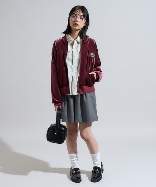 FREAK'S STORE（フリークスストア）の「UMBRO × FREAK'S STORE/アンブロ 別注 Velour Top/ベロアトップ（ジャージ・レディース・ワイン/ブラウン/ネイビー・ﾌﾘ-）」の8枚目の写真