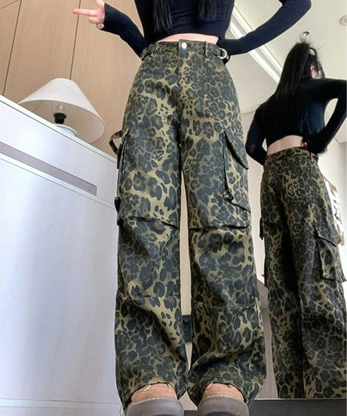 CANVAS+(キャンバスプラス)の「【CANVAS+】レオパード柄カーゴパンツ(カーゴパンツ・レディース・ブラウン・L/M/S/LL)」の16枚目の写真