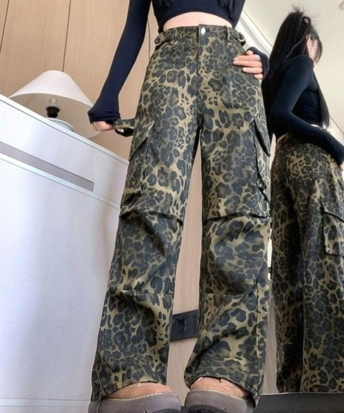 CANVAS+(キャンバスプラス)の「【CANVAS+】レオパード柄カーゴパンツ(カーゴパンツ・レディース・ブラウン・L/M/S/LL)」の15枚目の写真