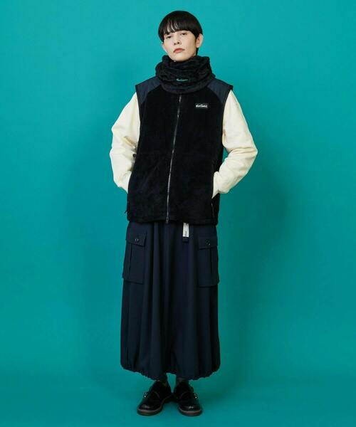 FRAPBOIS(フラボア)の「FRAPBOIS×WILD THINGS シャギーフリースベスト(ベスト・レディース・グレー/ブラック・1/2)」の21枚目の写真