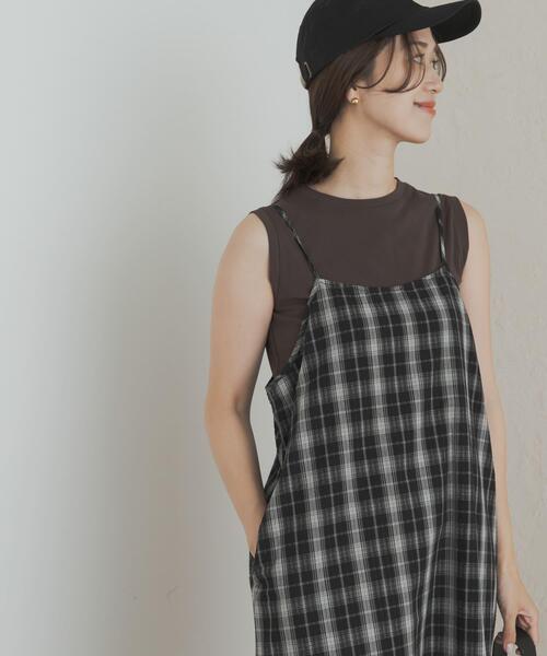 URBAN RESEARCH DOORS（アーバンリサーチドアーズ）の「チェックキャミワンピース（ワンピース・レディース・ブラック/ネイビー・MEDIUM）」の16枚目の写真