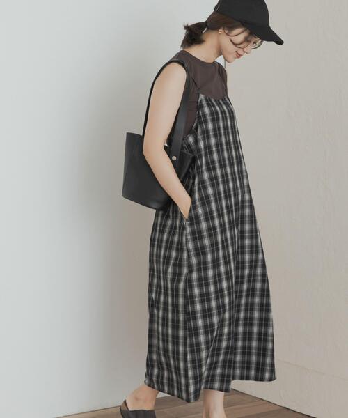 URBAN RESEARCH DOORS（アーバンリサーチドアーズ）の「チェックキャミワンピース（ワンピース・レディース・ブラック/ネイビー・MEDIUM）」の19枚目の写真
