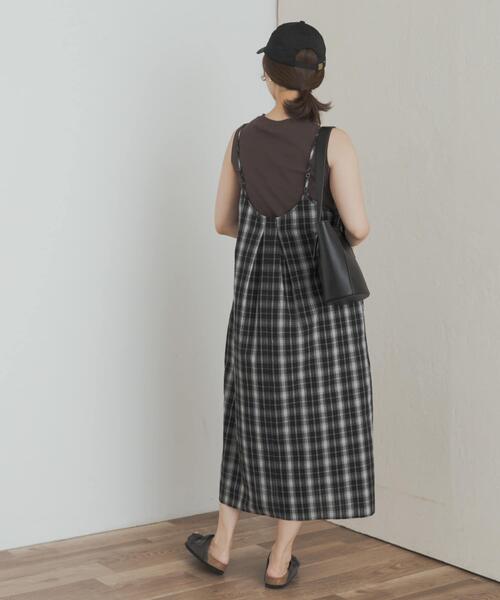 URBAN RESEARCH DOORS（アーバンリサーチドアーズ）の「チェックキャミワンピース（ワンピース・レディース・ブラック/ネイビー・MEDIUM）」の22枚目の写真