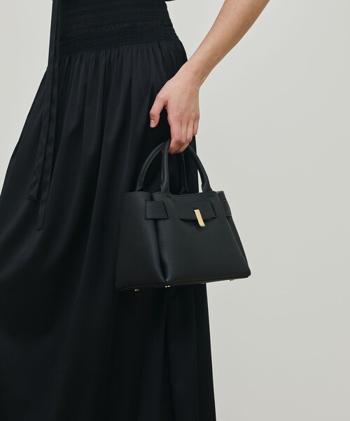 TOMORROWLAND (トゥモローランド)の「PUNTI.MIRROR-ハンドバッグ(ハンドバッグ・レディース・ブラック/グレー・FREE)」の4枚目の写真