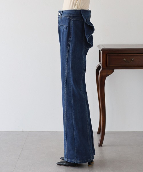 BLUEEAST（ブルーイースト）の「ハイウエストバックリボンワイドデニムパンツ（デニムパンツ・レディース・ネイビー・MEDIUM/LARGE）」の9枚目の写真