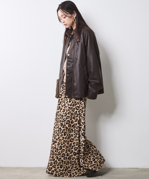 CHIC STYLE(シックスタイル)の「合皮ブルゾン<大きいサイズ有>シックスタイル(ブルゾン・レディース・ブラウン/ブラック・M/L/LL/3L/4L/5L)」の13枚目の写真