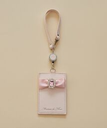 リール付きビジューリボンパスケース