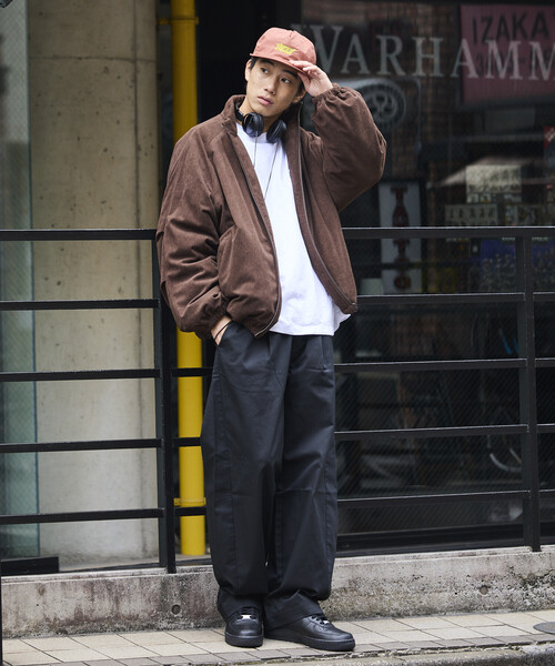 FREAK'S STORE（フリークスストア）の「限定展開 リラックスフィット コーデュロイ 中綿スタンドブルゾン（ブルゾン・メンズ・ブラック/チャコールグレー/ブラウン・SMALL/MEDIUM/LARGE）」の6枚目の写真