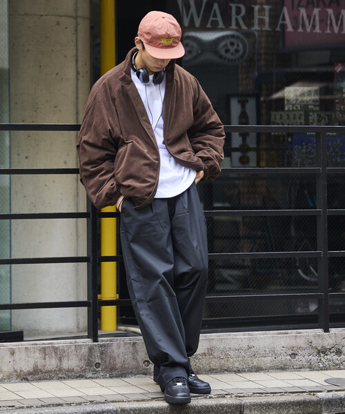 FREAK'S STORE（フリークスストア）の「限定展開 リラックスフィット コーデュロイ 中綿スタンドブルゾン（ブルゾン・メンズ・ブラック/チャコールグレー/ブラウン・SMALL/MEDIUM/LARGE）」の7枚目の写真