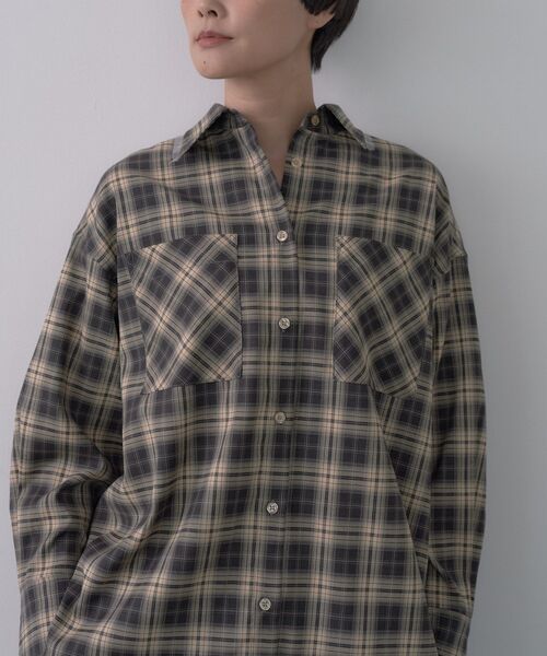 GALLEST（ギャレスト）の「オンブレチェックシャツ（シャツ/ブラウス・レディース・ブラック系1/ベージュ系その他5・38）」の16枚目の写真