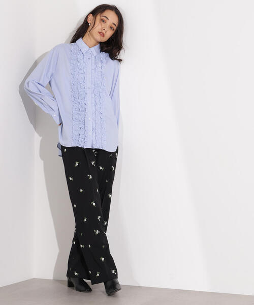 N.(N. Natural Beauty Basic)(エヌエヌナチュラルビューティーベーシック)の「フロントフリルブラウス(シャツ/ブラウス・レディース・ブルー/アイボリー・MEDIUM)」の7枚目の写真