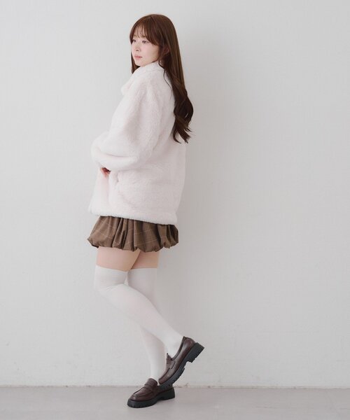 Another Branch olive des olive（アナザーブランチオリーブデオリーブ）の「ラビットファービット付きミドルコート（ブルゾン・レディース・アイボリー/チャコールグレー/モカ・FREE）」の10枚目の写真