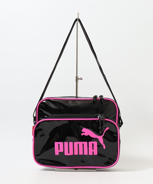 PUMA（プーマ）の「PUMA プーマ エナメルショルダーバッグ（ショルダーバッグ・メンズ・ブラック×ブラック/ブラック×ピンク/ホワイト×ブラック/ブラック×ホワイト・FREE）」の19枚目の写真