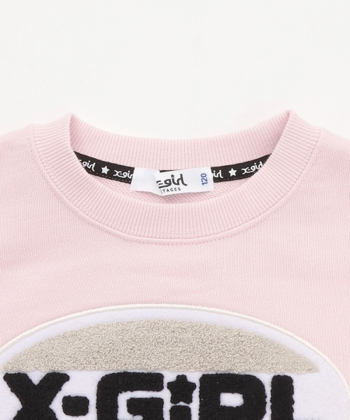 X-girl Stages（エックスガールステージス）の「【TBSドラマ フェイクマミー 着用アイテム】サガラ刺しゅうオーバルロゴ配色トレーナー（スウェット・キッズ・ピンク/ネイビー・140cm/110cm/120cm/100cm/130cm/90cm/80ｃｍ）」の12枚目の写真
