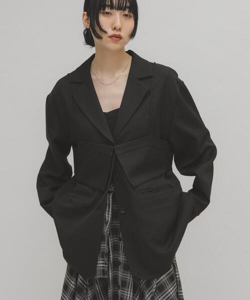 KBF（ケイビーエフ）の「ビスチェSETテーラードジャケット（その他