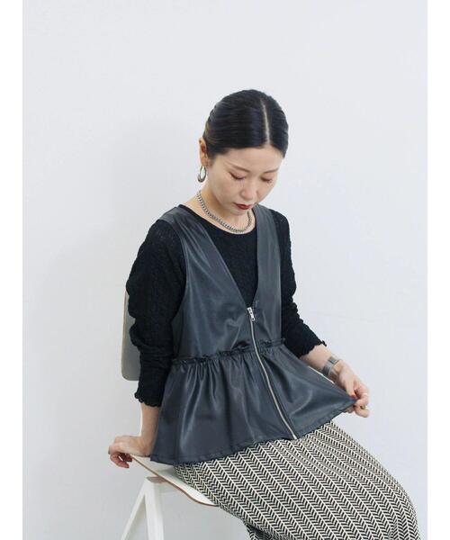 Samansa Mos2 blue(サマンサモスモスブルー)の「シアーレースロンT(Tシャツ/カットソー・レディース・シルバーグレー/オフホワイト/ブラック・F)」の18枚目の写真