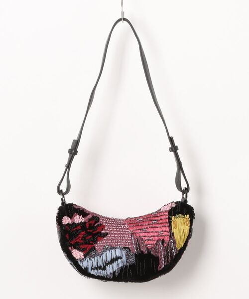 Desigual（デシグアル）の「カラービーズ刺繍ハーフムーンショルダーバッグ（トートバッグ・レディース・マルチ・FREE）」の2枚目の写真