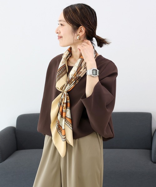 Aletta vita（アレッタビータ）の「ジョーゼットボートネックドルマンブラウス（シャツ/ブラウス・レディース・ダークブラウン/ブラック/グレイッシュベージュ・M）」の6枚目の写真