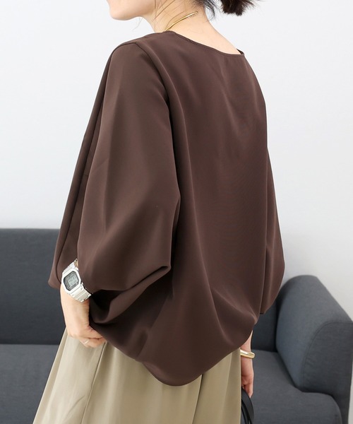 Aletta vita（アレッタビータ）の「ジョーゼットボートネックドルマンブラウス（シャツ/ブラウス・レディース・ダークブラウン/ブラック/グレイッシュベージュ・M）」の8枚目の写真
